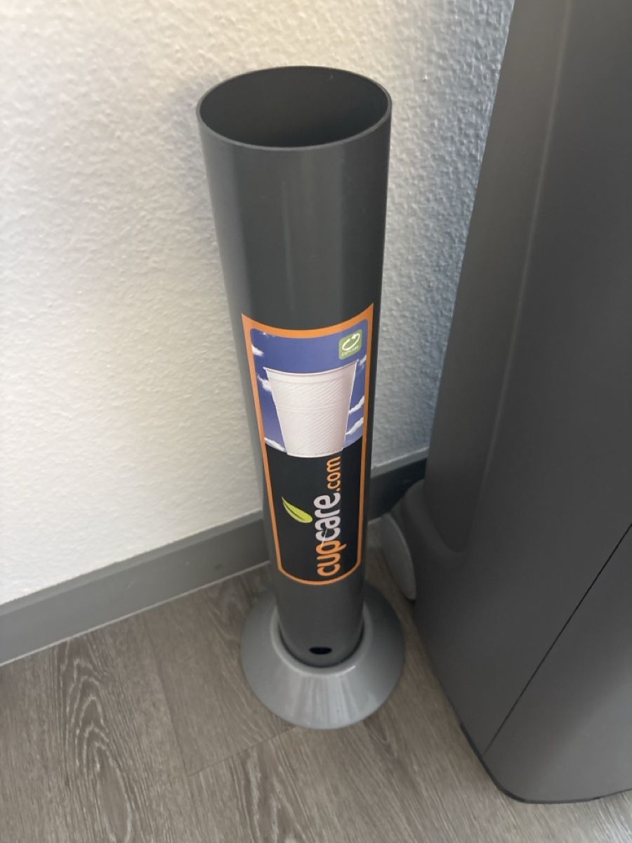 Rubinetteria: Wasserspender Eden inkl. Trinkbecherhalter – Usato da Neuhausen venduto da ale_p5q8 1