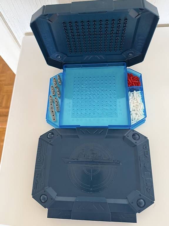 Giochi: Jeux Bataille Navale et Force 4 – Usato da Petit-Lancy venduto da geo_q6f7