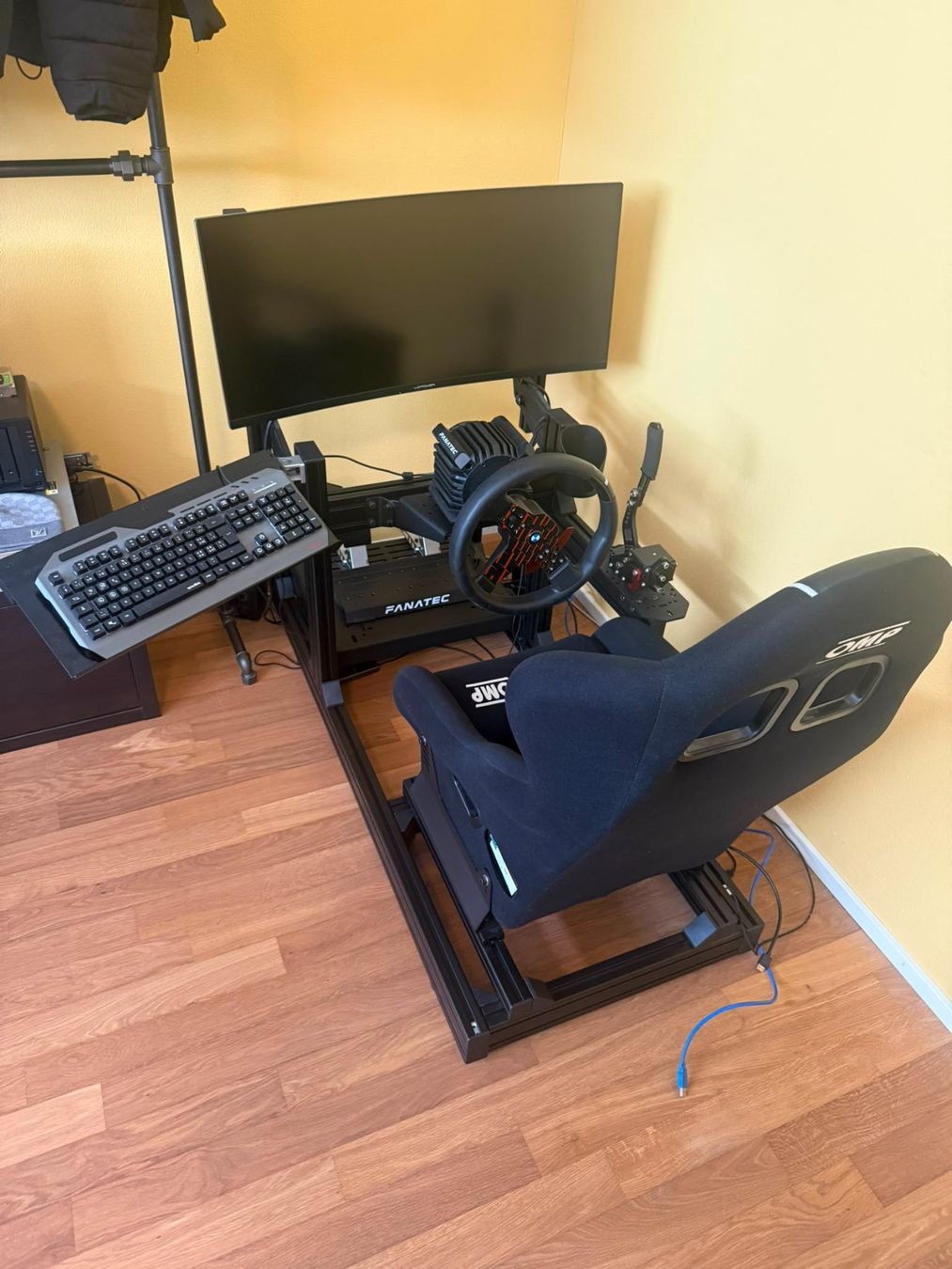 Fanatec Konsolen: Komplettes SimRig – Gebraucht aus Uitikon Waldegg von joshnzh 1