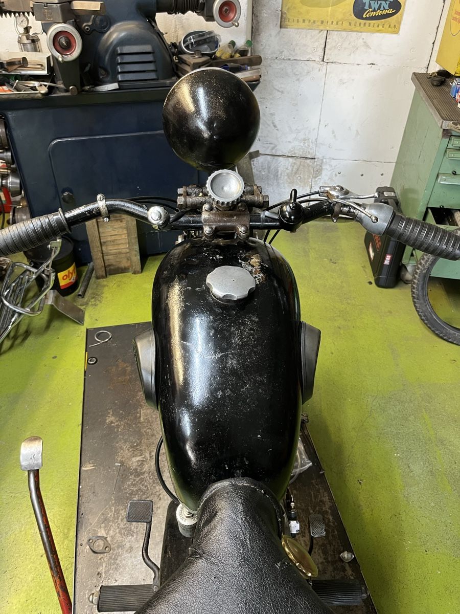 Route: Oldtimer Motorrad MONET GOYON 1930 – D'occasion à Niederhasli par Rudge1 7
