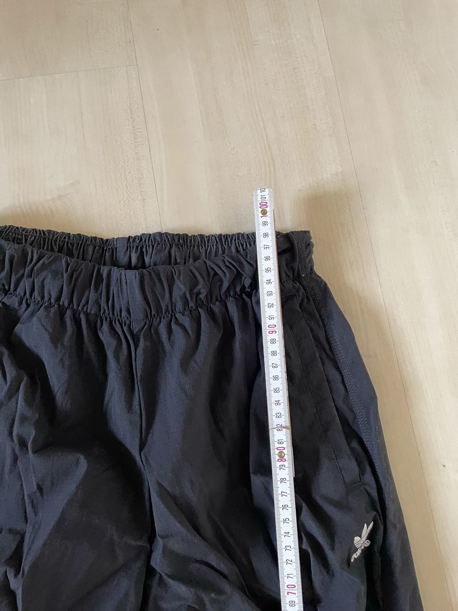 Adidas Pantaloni: Adidas Hose Schwarz XS – Usato da Bremgarten AG venduto da fhr.11 2