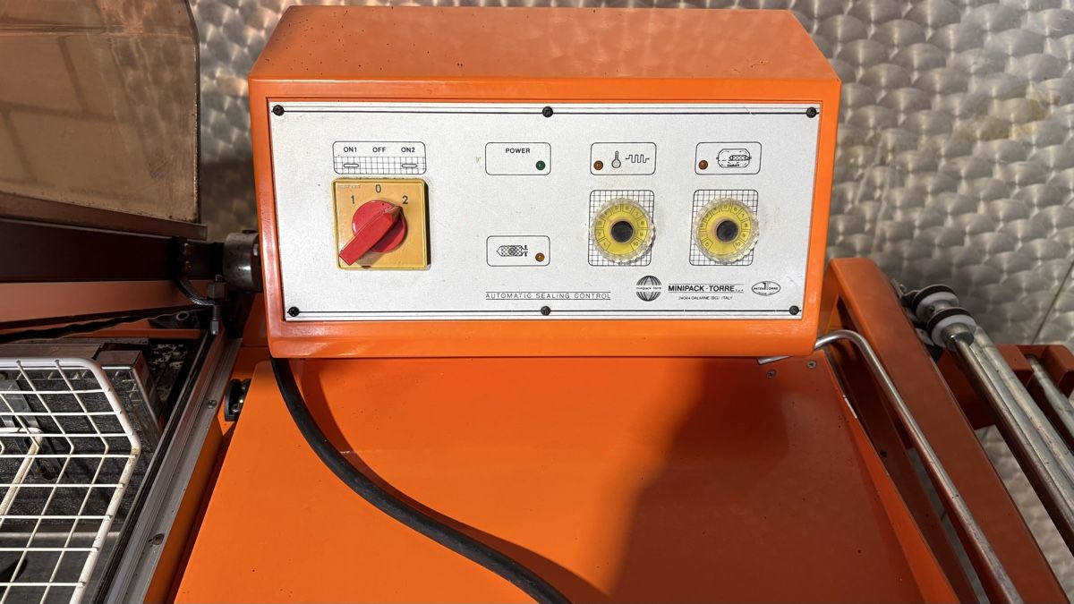 Tutte le macchine: Minipack Torre, Folienschweissmaschine – Usato da Wohlen AG venduto da Moh80 4
