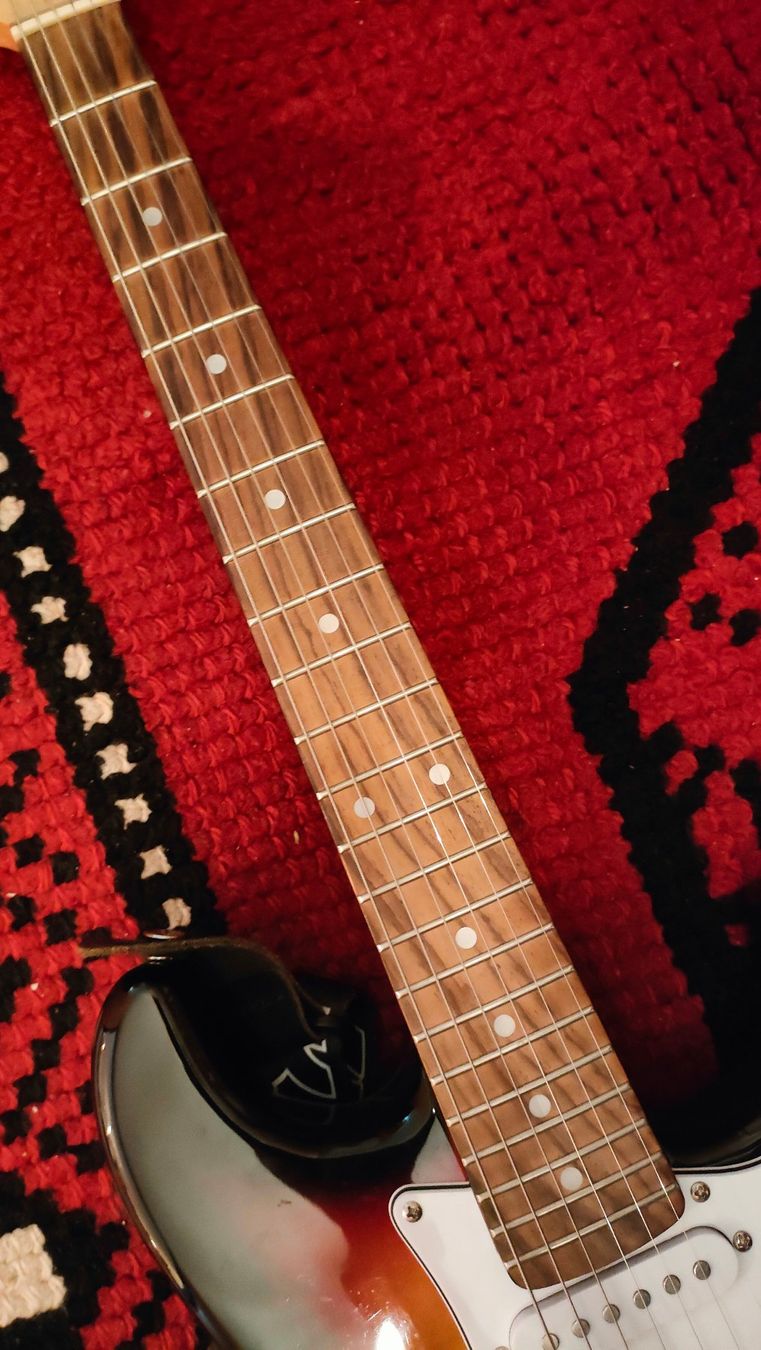 Aria Strumenti musicali: E-Gitarre Set für Kinder – Usato da Zürich venduto da Carpenters-of-Old 5