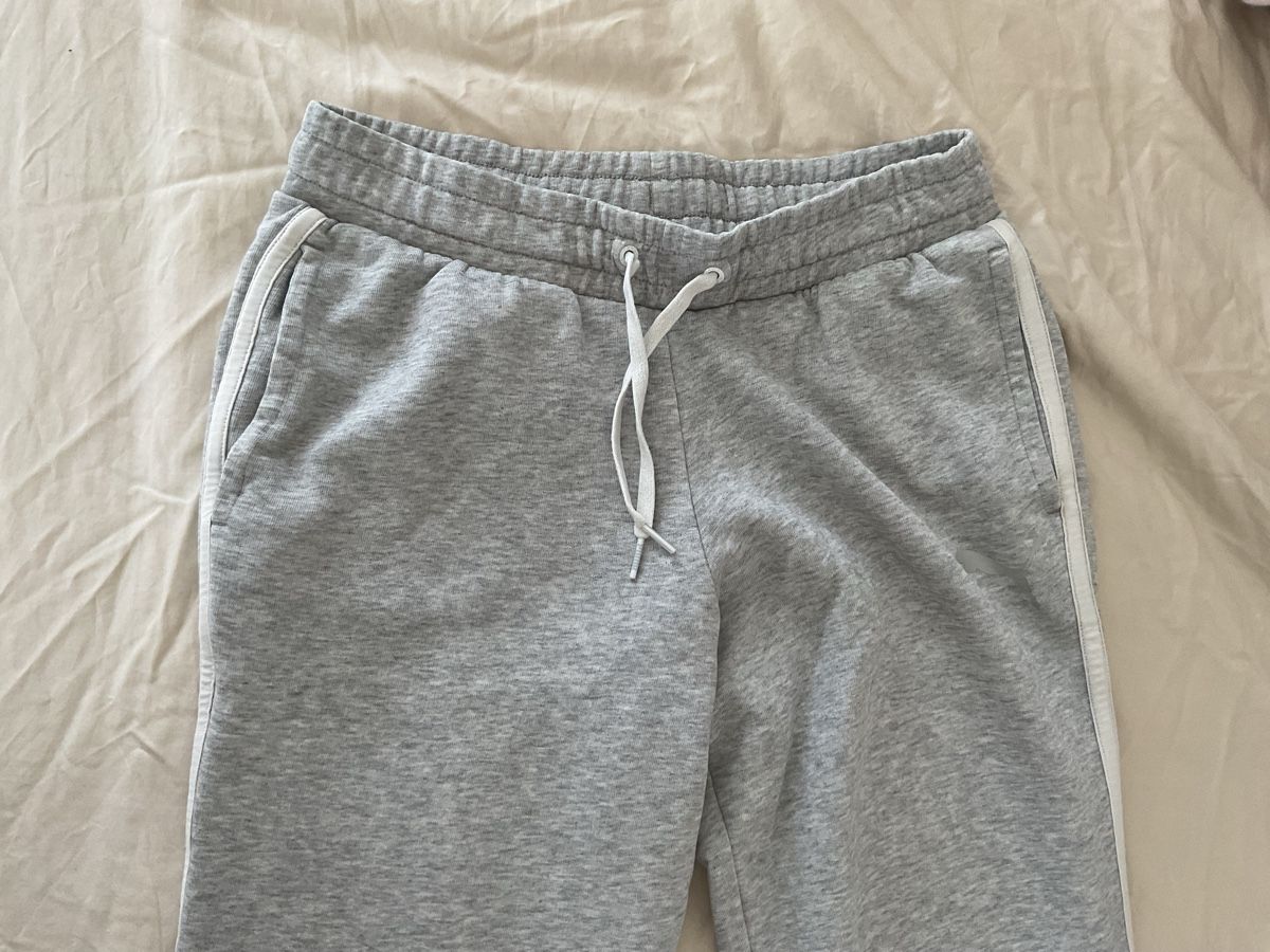 Kleiderpakete: Puma Damen Jogginghose Grau  – Gebraucht aus Ottenbach von aks_wyt2 2