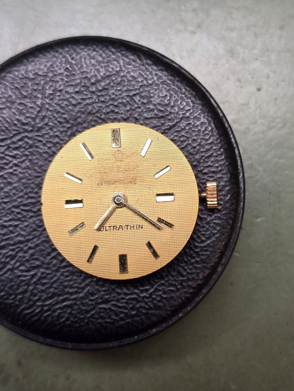 Orologi: Mouvement inconnu – Difettoso da Tramelan venduto da Nirdan
