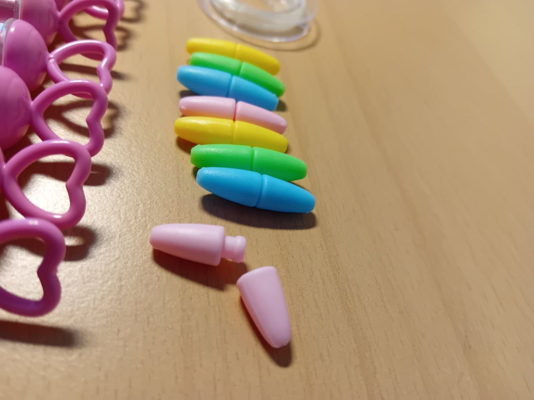 Kit bricolage: Perlenketten basteln Set - verschiedene Farben – Usato da Schindellegi venduto da nin_7njd 3