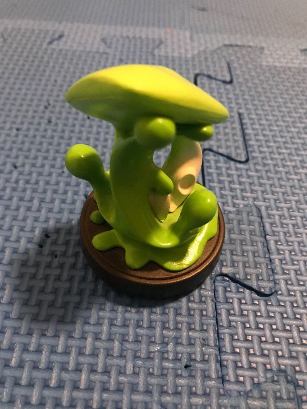 Nintendo Statuette: Nintendo Amiibo Squid Green – Usato da Gossau SG venduto da schlitzerdemon 1