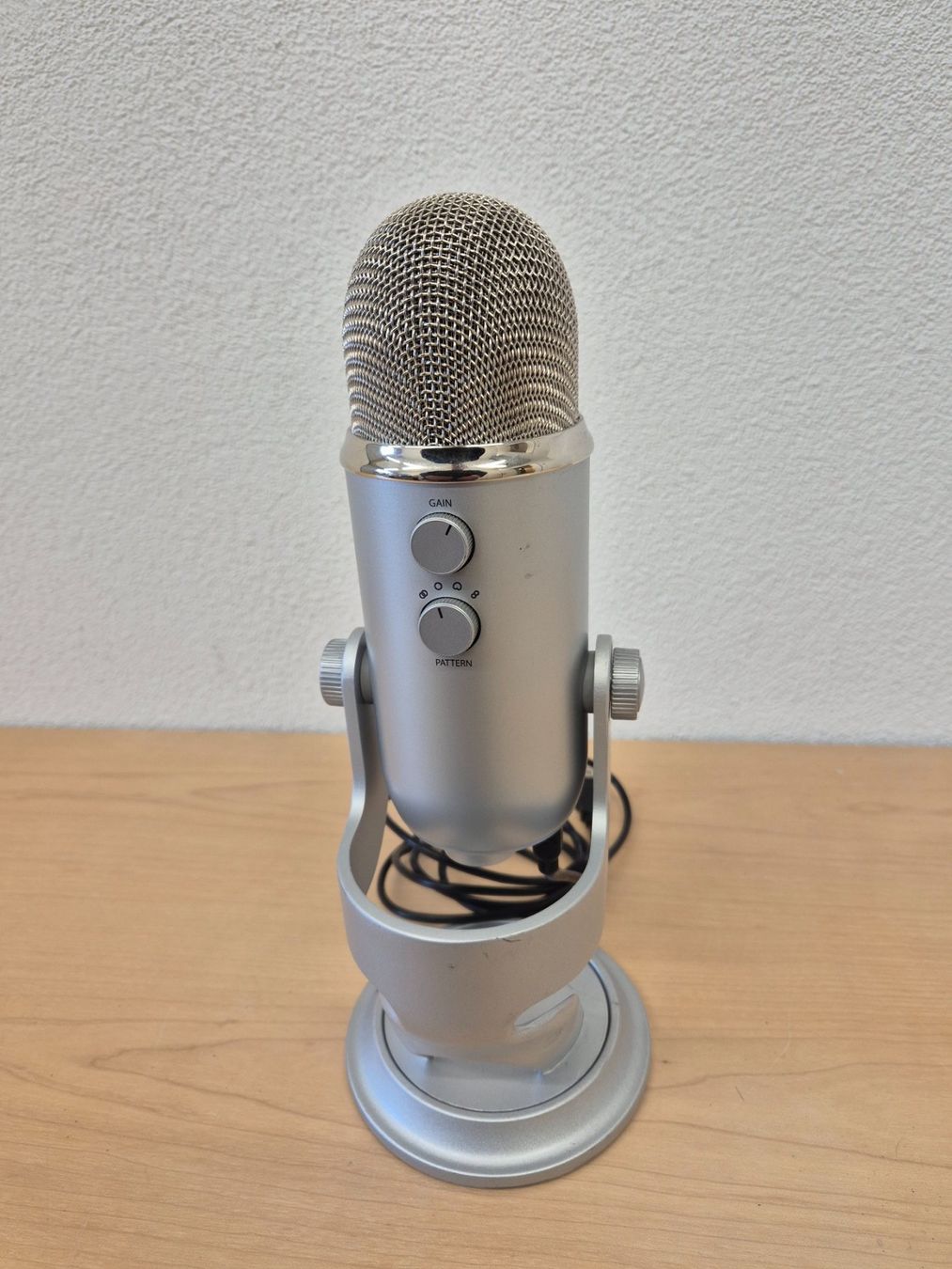 Microfoni: Mikrofon USB Blue aus Metall – Usato da Elgg venduto da computerbrocki 2