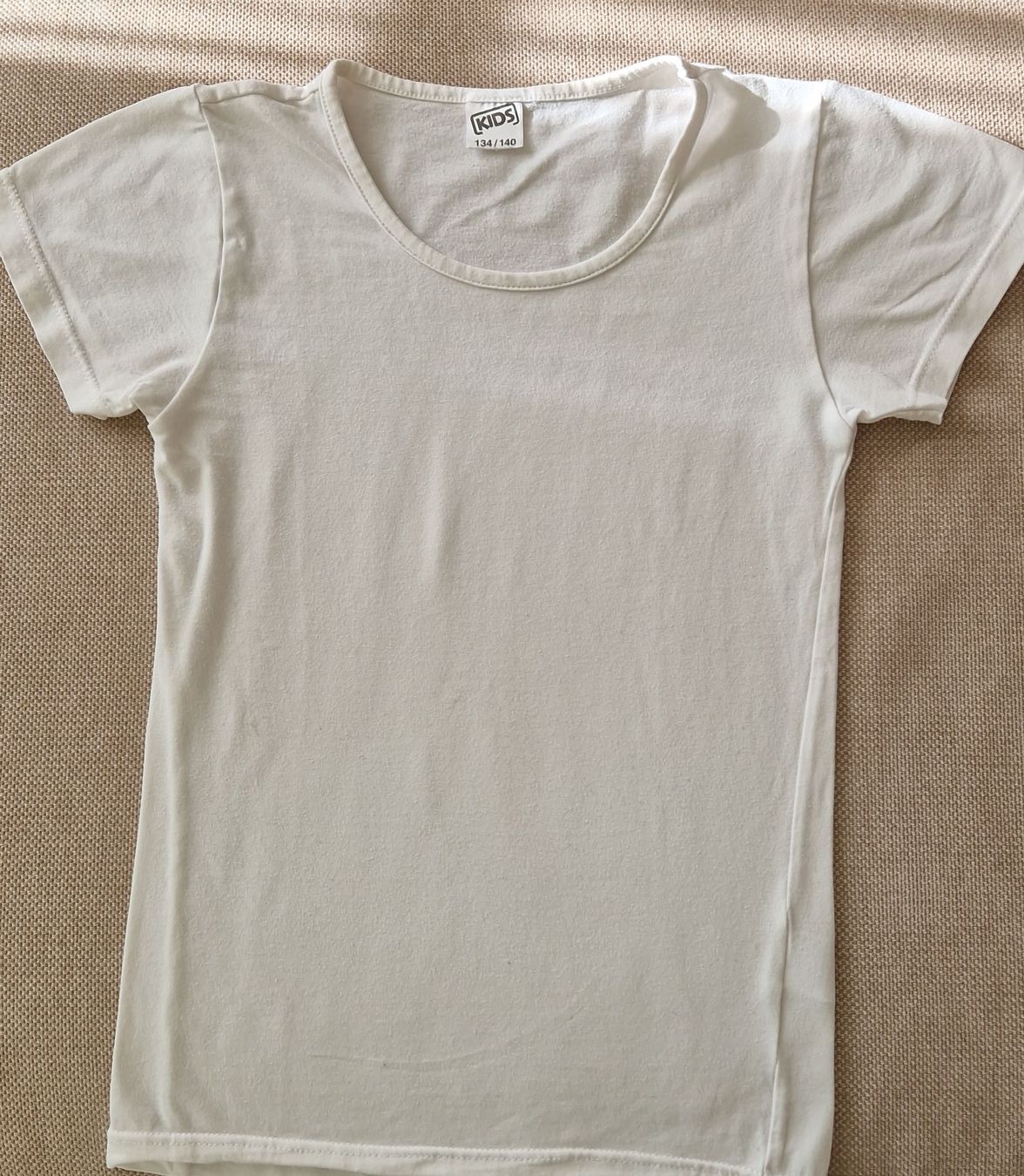 Migros Biancheria intima: Basic Untershirt von KIDS,              Gr. 134–140 – Usato da Appenzell venduto da Top_Top