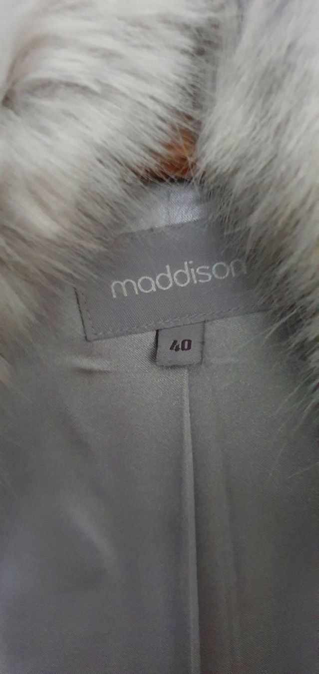 Maddison Cappotti: Maddison Mantel Kunstfell Gr. 40 grau Winter Elegant – Usato da Oberlunkhofen venduto da dreihaselnuesse