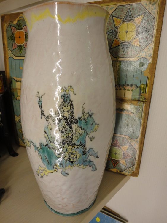 Weiße Ikebana-Vase Aus Keramik Mit Metallfrosch - Japanische Zen-Schale Für Blumenarrangements