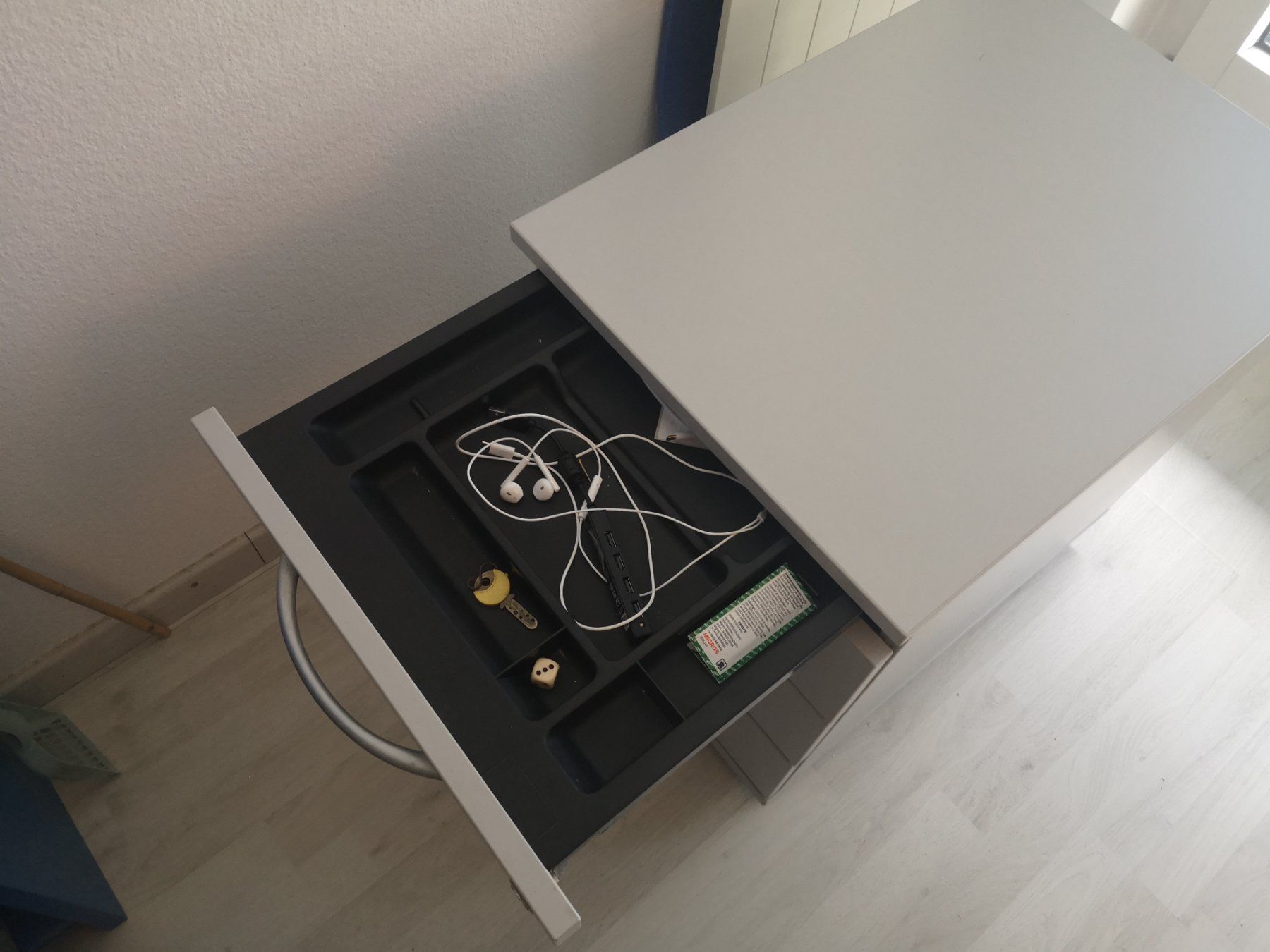 Kommoden: Korpus fürs Büro – Gebraucht aus Fehraltorf von romanschwarz