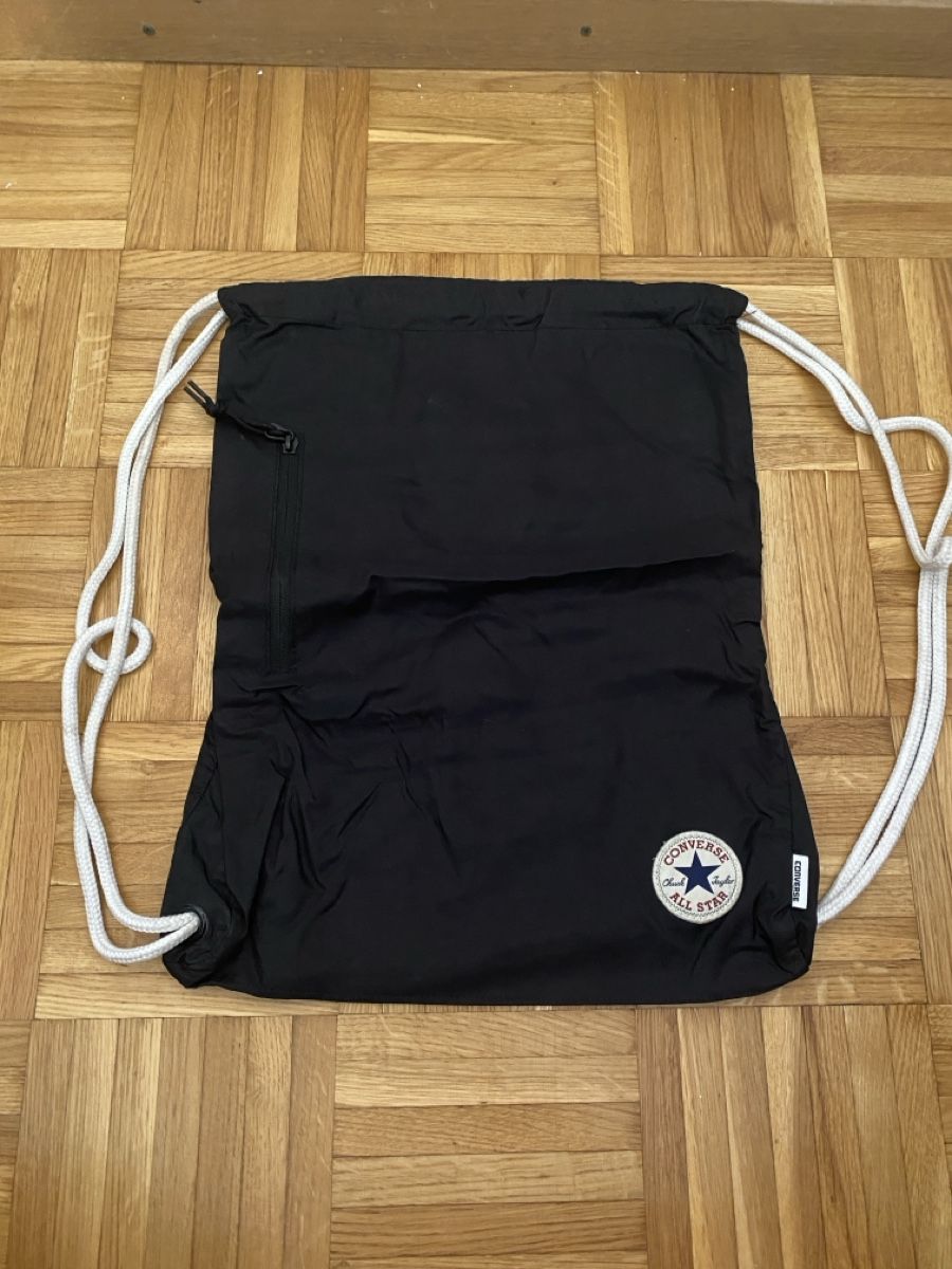 Zaini: Sac à cordons Converse noir unisexe – Usato da Onex venduto da AlisonH
