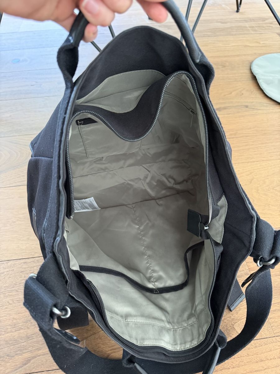 Bugaboo Kindertaschen: Bugaboo Wickeltasche inkl Wickelunterlage – Gebraucht aus Zürich von mahin01 1