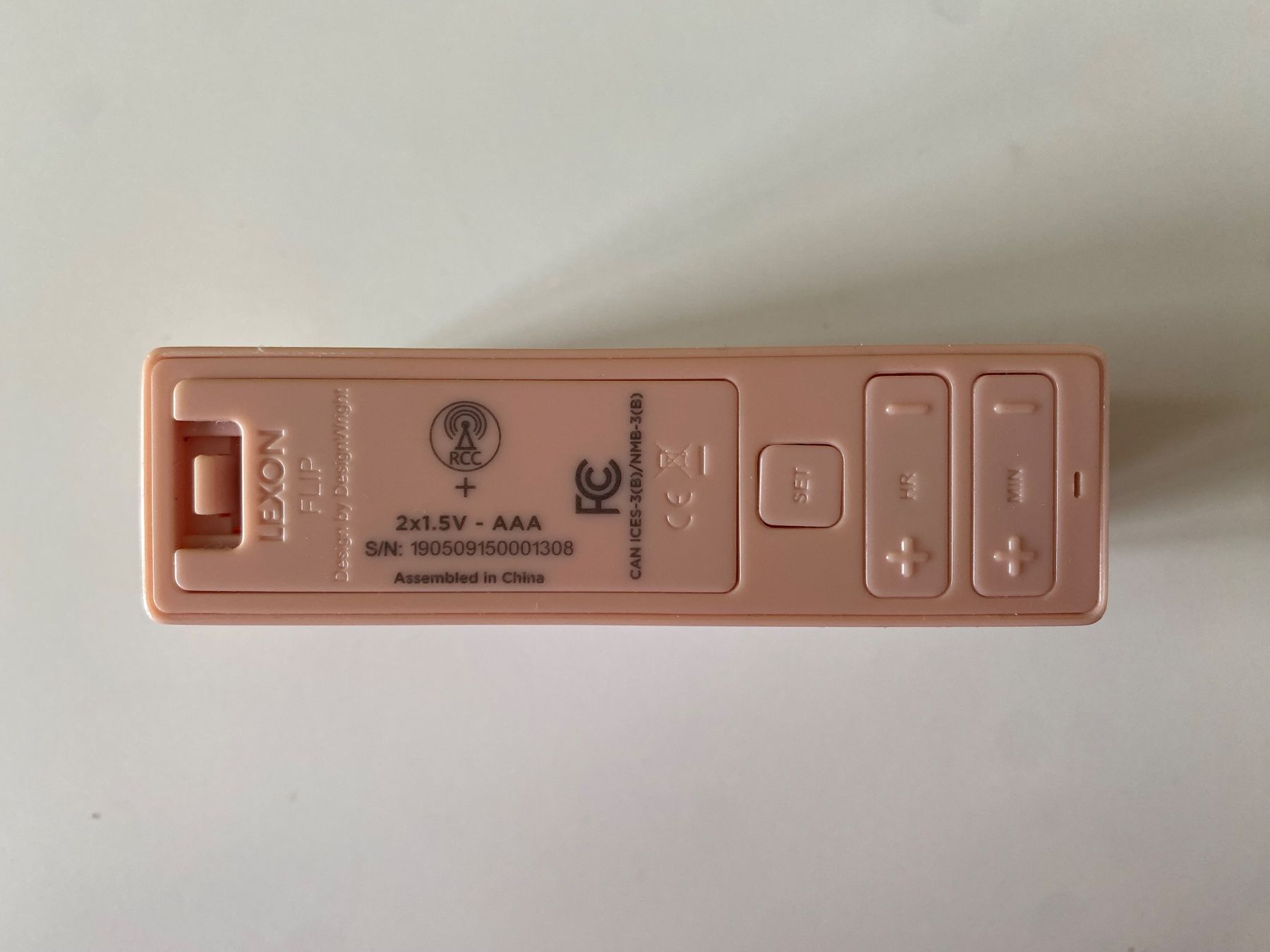 Lexon Sveglie: Lexon Flip - digitaler Funkwecker mit Drehfunktion – Usato da Rorschach venduto da Fliegenflieger 2