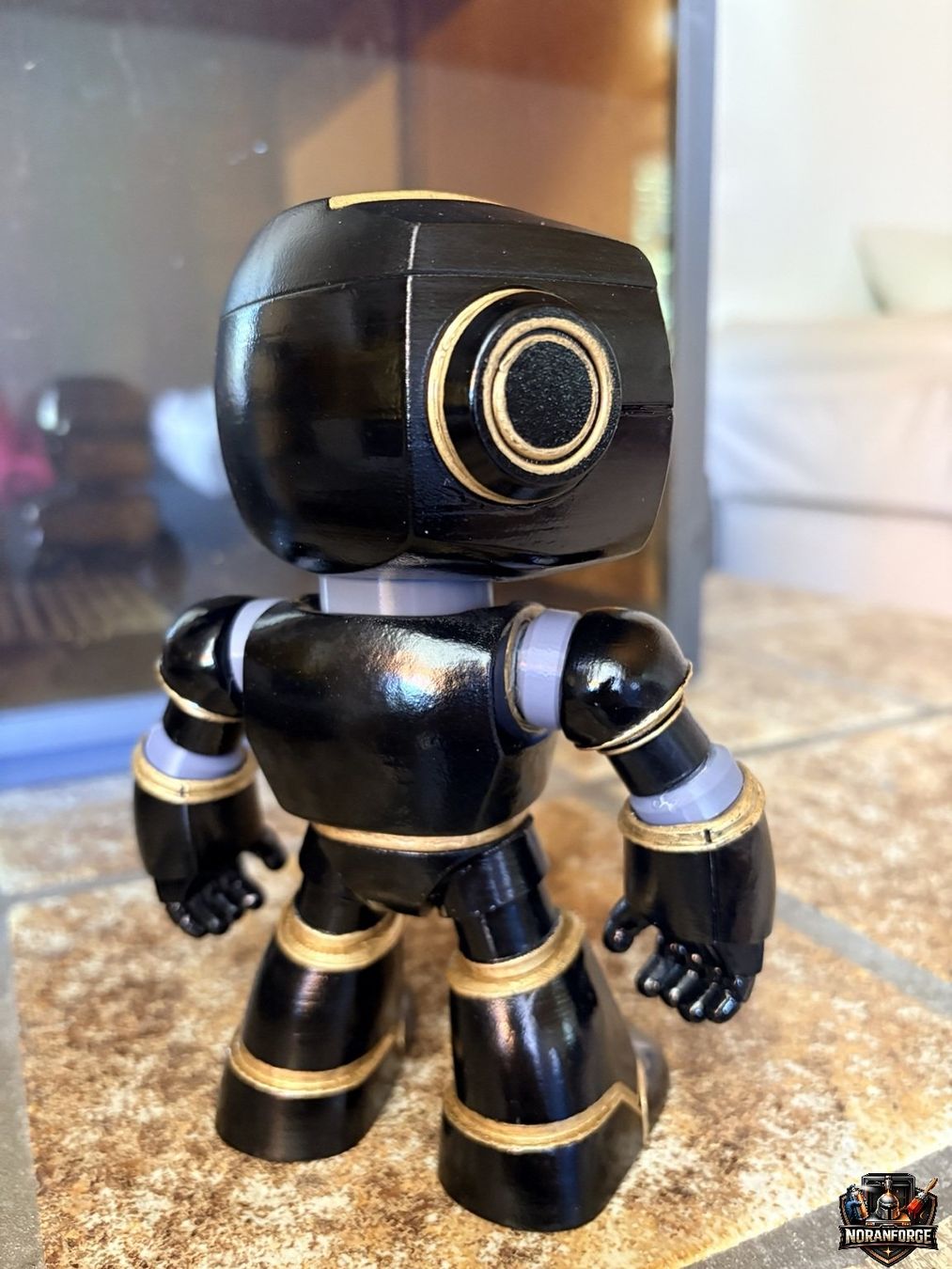 Figurines: Roboterfigur: 17,5 cm - Schwarz – D'occasion à Fislisbach par tam_t828 2