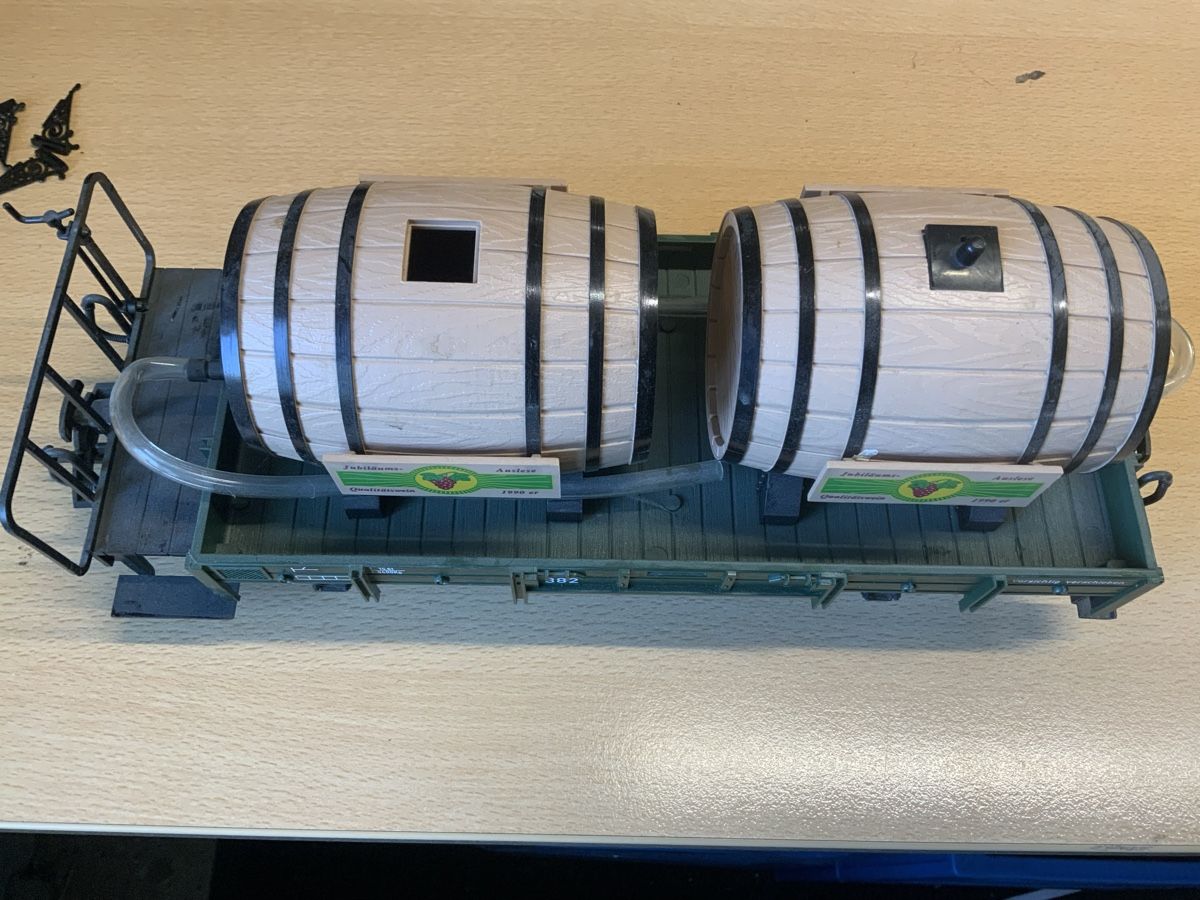 LGB Modelleisenbahnen: LGB Wagen – Gebraucht aus Niederuzwil von Miami1999