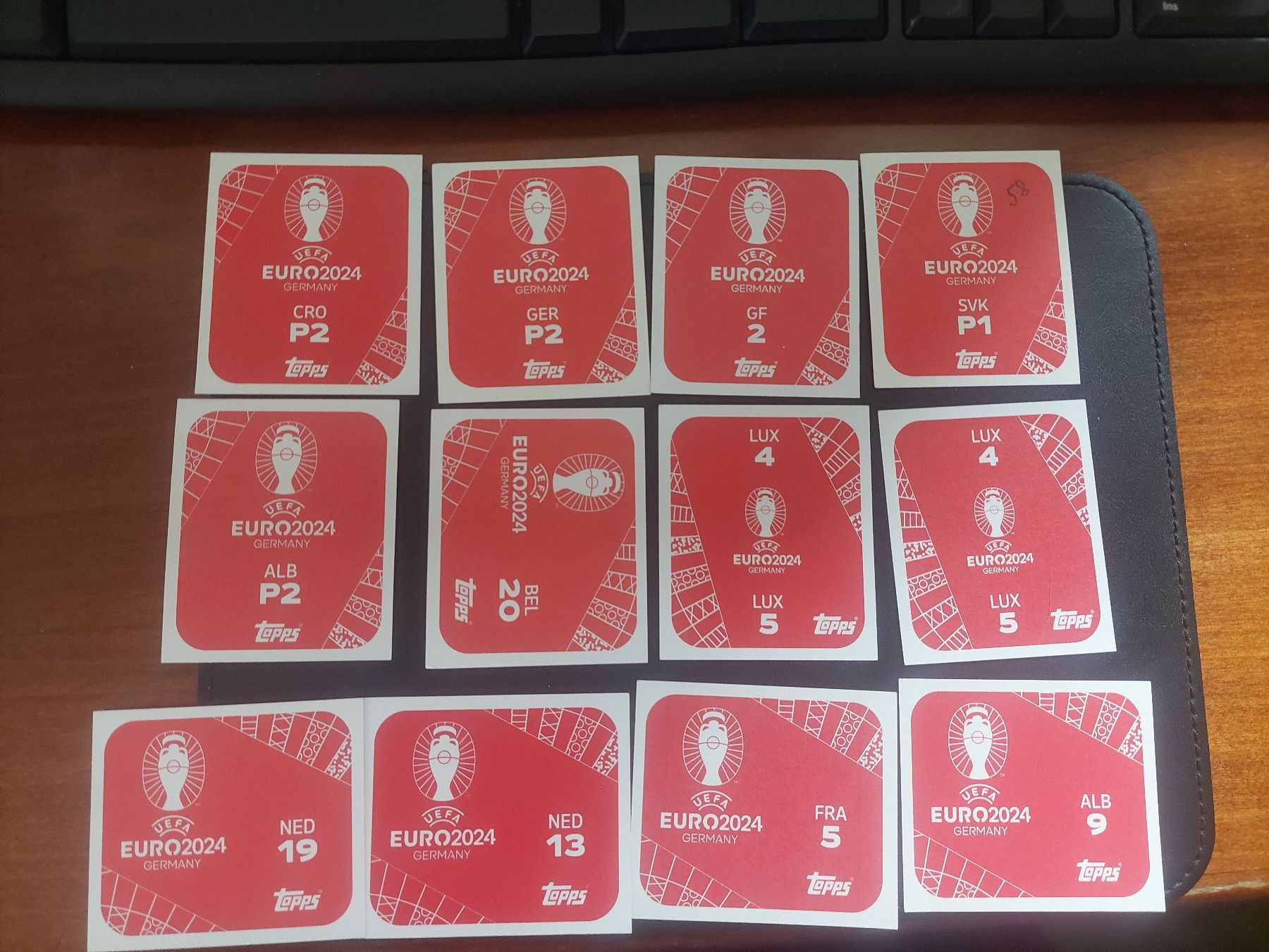 Topps Carte collezionabili: EURO 2024- 12xstickers – Usato da Biel/Bienne venduto da Deboma 1