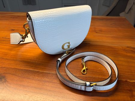 Guess Tasche weiss Kroko-Optik