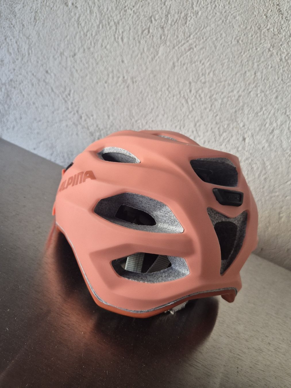 Alpina Caschi: Mädchen Fahrradhelm – Nuovo (secondo la descrizione) da Zufikon venduto da Ayla2018 2