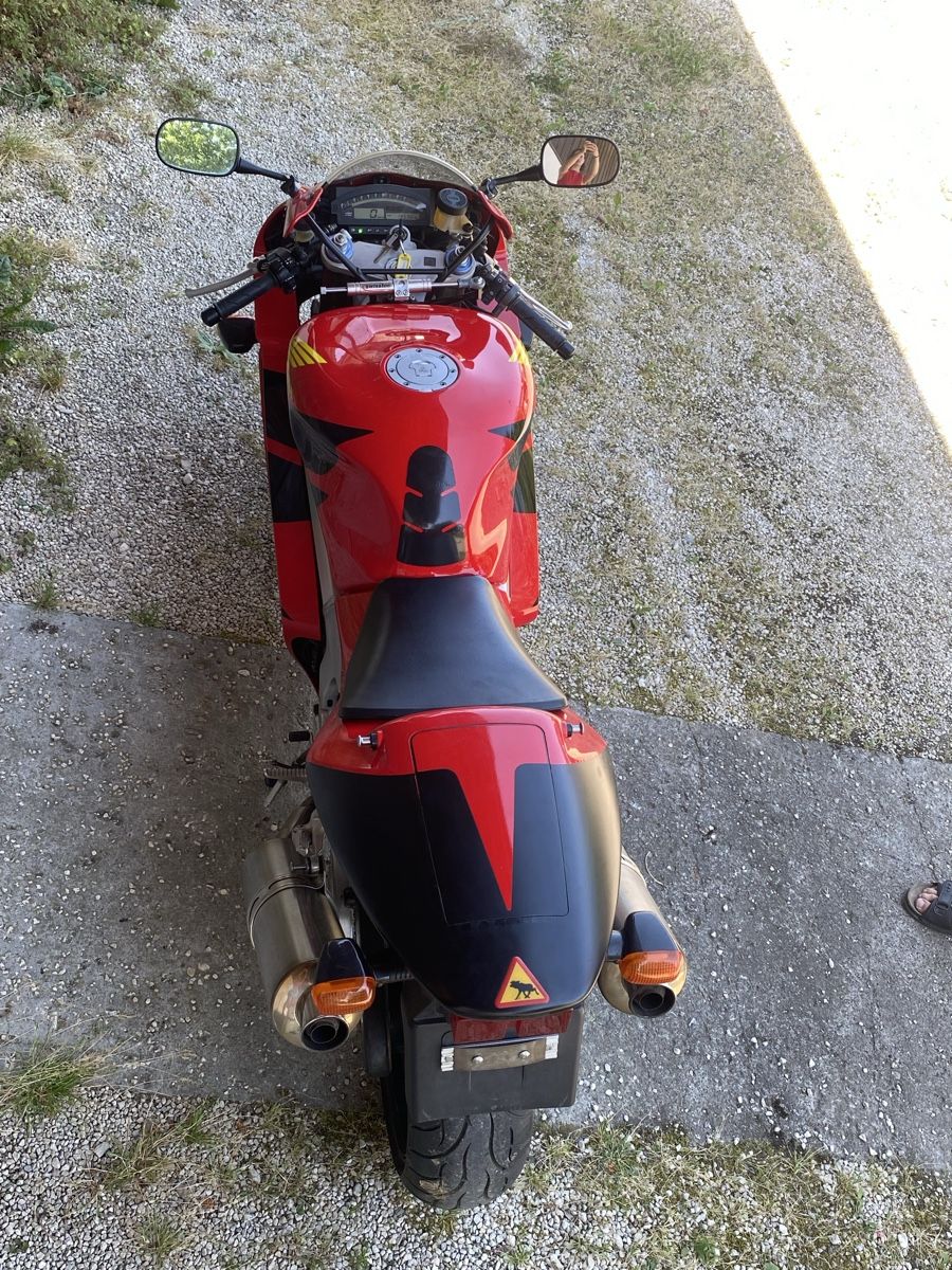 Honda Strada: Honda VTR 1000 SP-1 – Usato da Biel-Benken BL venduto da lau_7h7y 2