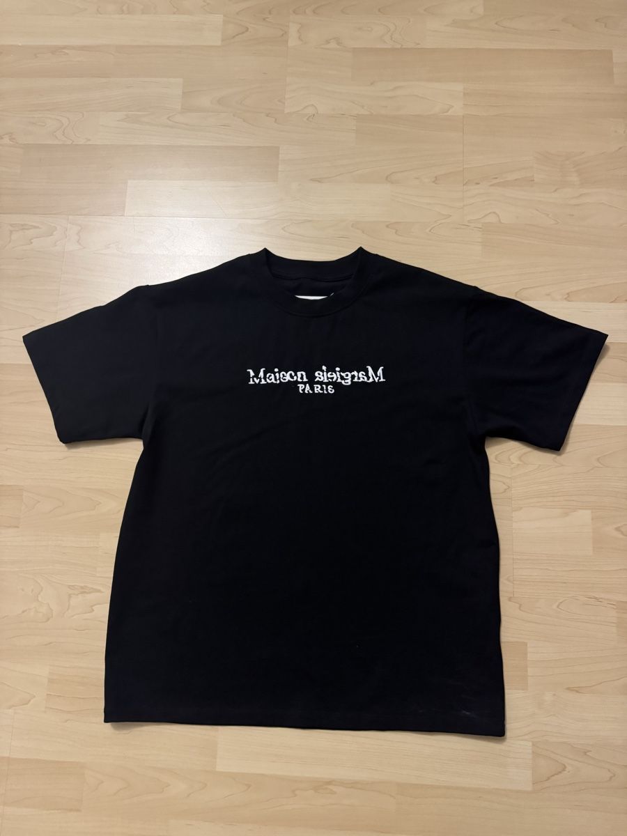 Maison Margiela T-shirt: Maison Margiela Shirt – Nuovo (secondo la descrizione) da Gossau SG venduto da reshhh