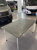 Ultraleichter Campingtisch, ideal für Campingausflüge!