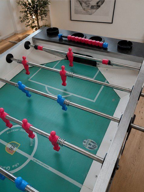 Garlando Giochi: Tischfussball / Töggelikasten Garlando – Usato da Winkel venduto da TBA76 2