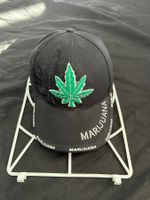 Marijuana Cap schwarz