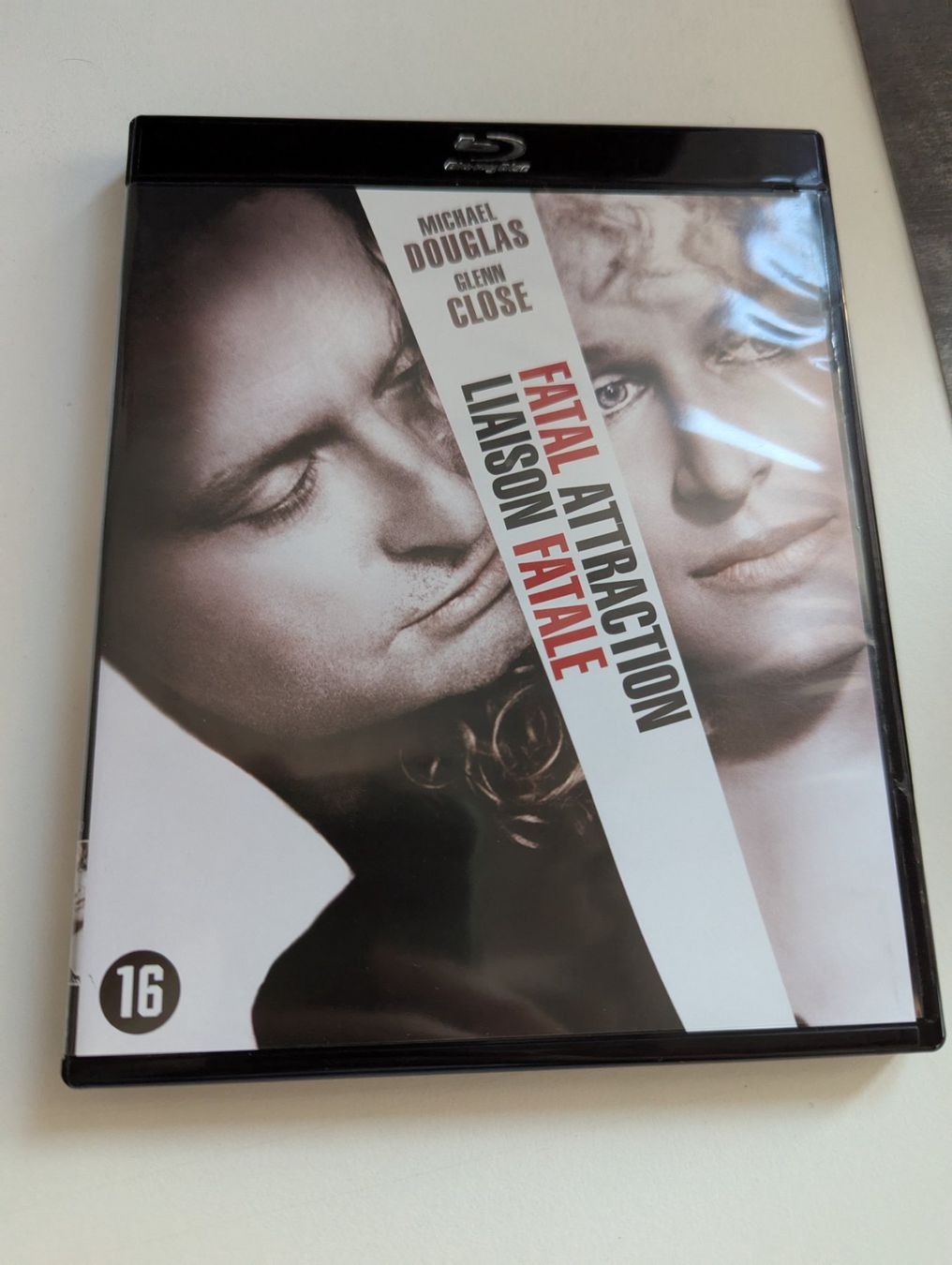 Tous les DVDs: Blu-ray Fatal Attraction Michael Douglas Glenn Close – D'occasion à Hünenberg See par SpecialEditionGaming