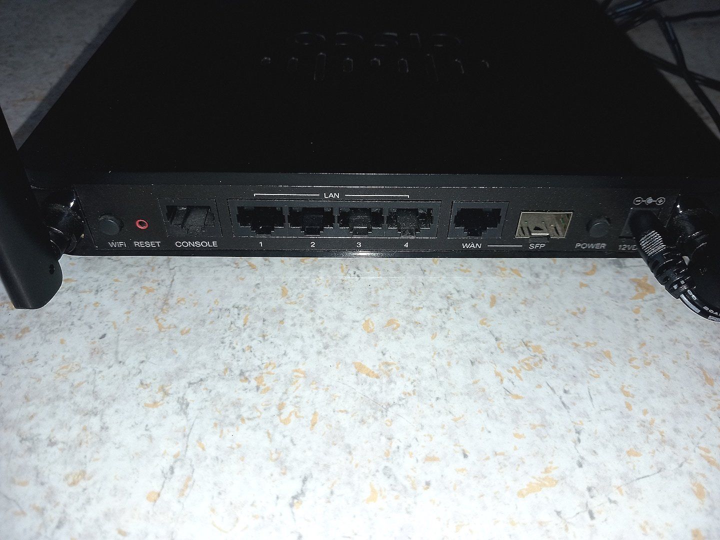 Cisco Modem & Router: Router Cisco RV160W gebraucht mit Netzteil – Usato da Fahy venduto da Bm31 2