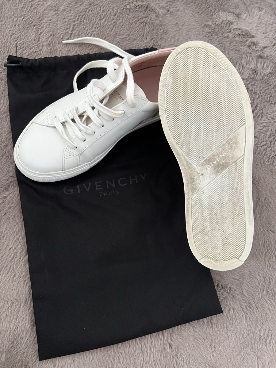 Givenchy Scarpe da donna: Givenchy baskets pointure 35 – Nuovo (secondo la descrizione) da La Chaux-de-Fonds venduto da AntonioB04 2