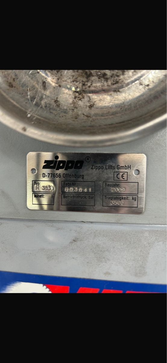 Piattaforme elevatrici & Crick: Zippo H383 2-Säulen Hebebühne – Usato da Ennetbürgen venduto da mausyf123 1