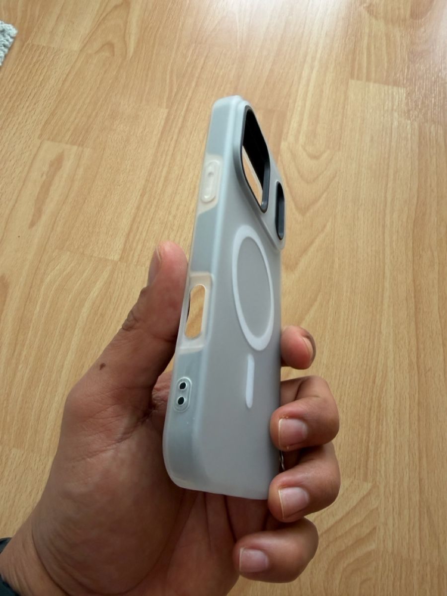 Cover & Protezioni schermo: iPhone 17 Pro Max Hülle mit MagSafe - Top Zustand! – Nuovo e nell'imballaggio originale da Zug venduto da car_fr2j 2