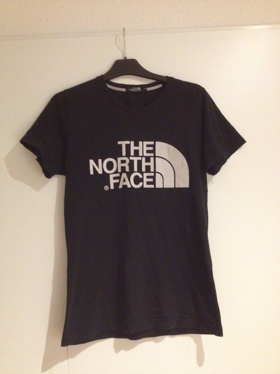 North Face T-shirt: Shirt The North Face – Usato da Dübendorf venduto da Fip05