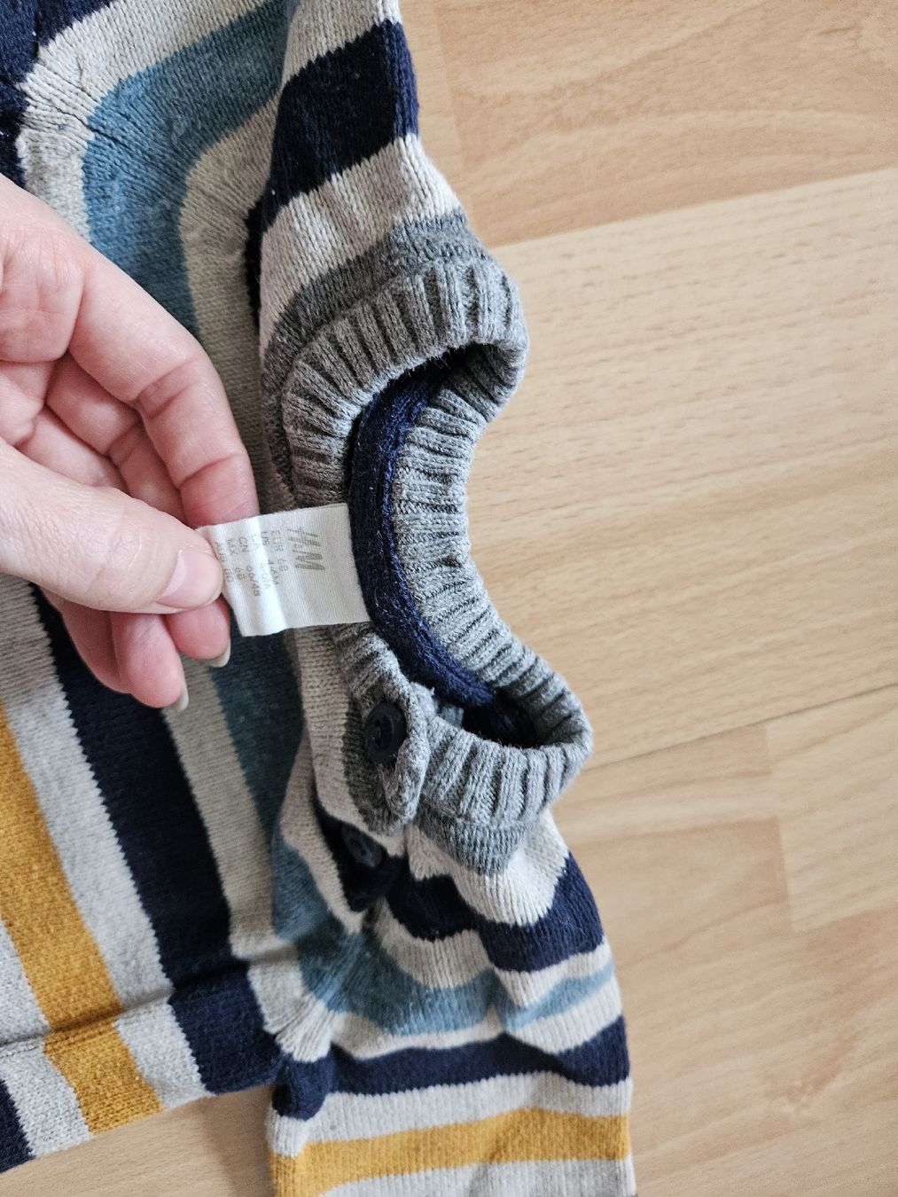 H&M Pullover & Sweatshirts: Baby Strickpullover Gr. 68 – Gebraucht aus Zürich von Kris8050 4