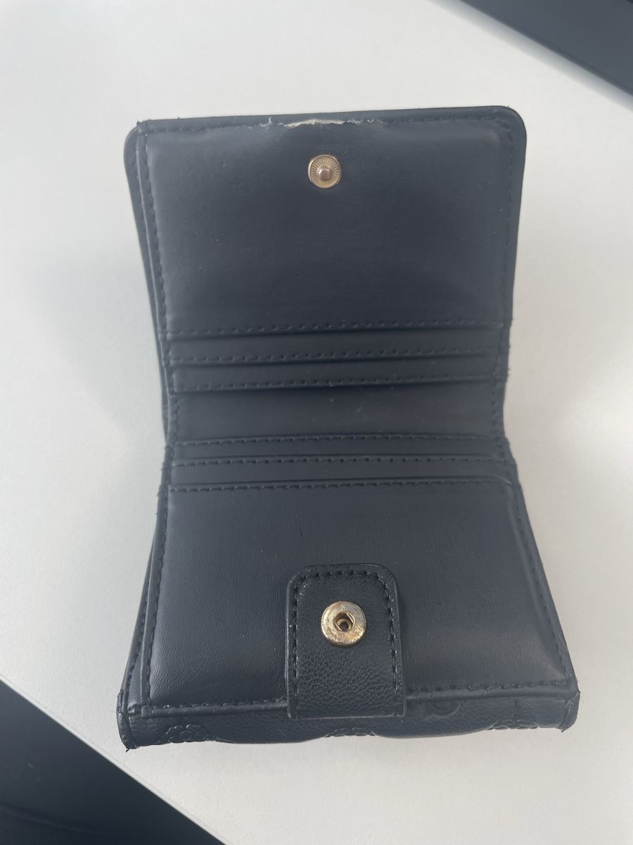 Guess Portamonete: Guess Portemonnaie - schwarz – Usato da Dierikon venduto da a.selinaaaa 4