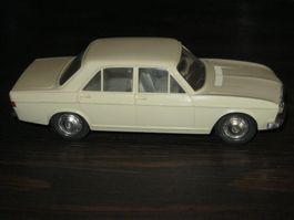 Audi 100 LS 1:40 Cursor Modell 968 hell-beige ohne OVP