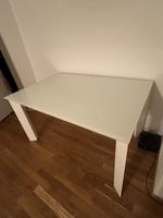 Weisser Esstisch, sehr qualitativ, klappbar für 8 Personen!!