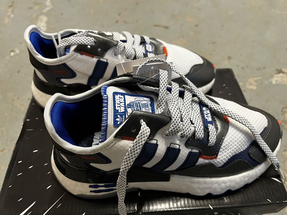 Adidas nite cheap jogger 37