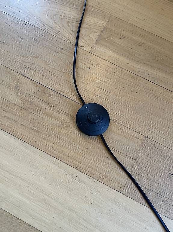 Lampade: Schwarze Stehlampe  – Usato da Zürich venduto da nor_hcp8 2