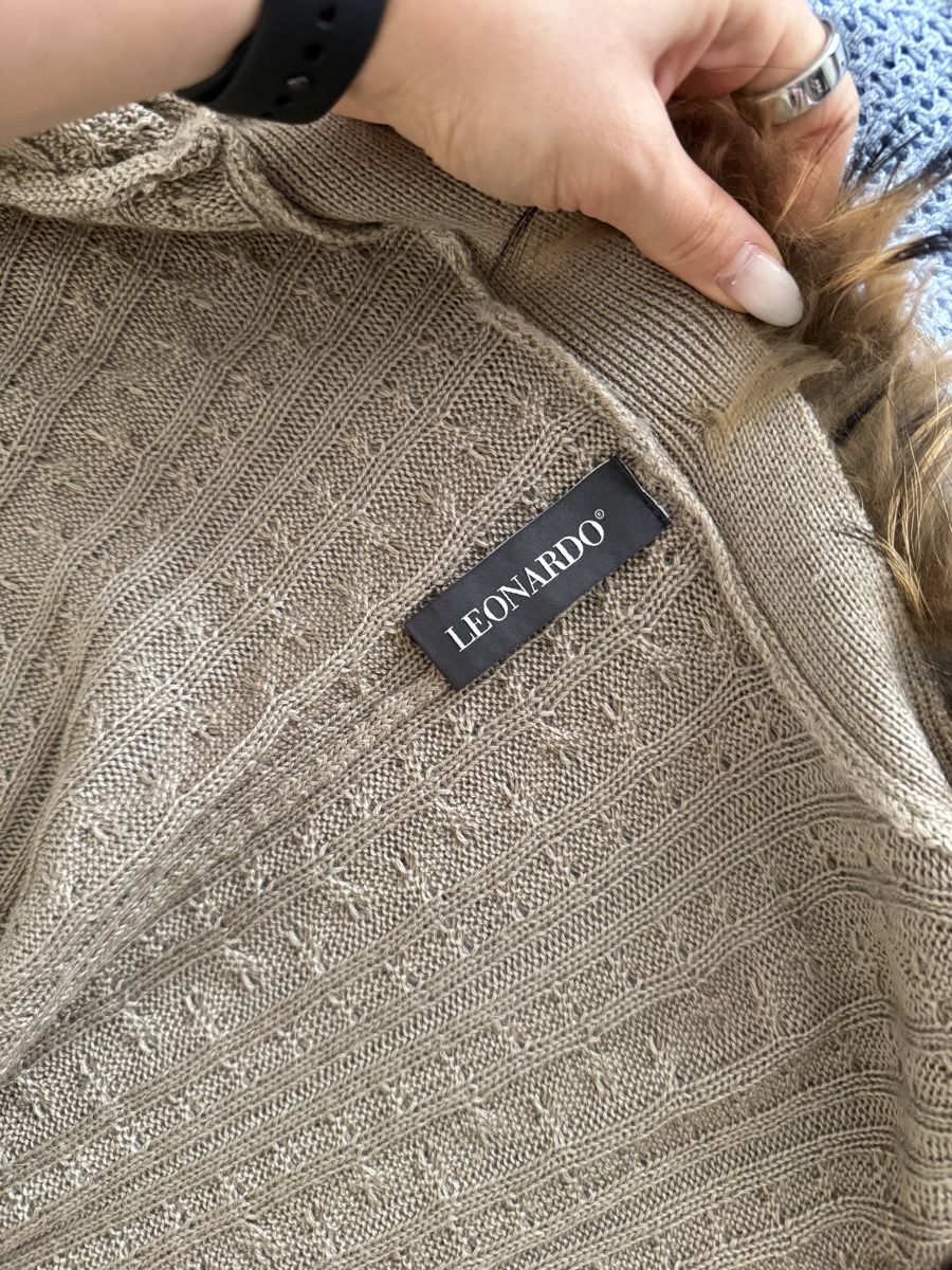 Altro in Moda donna: Leonardo Strickponcho mit Echtpelz Gr. M – Usato da Oberentfelden venduto da natyra 1
