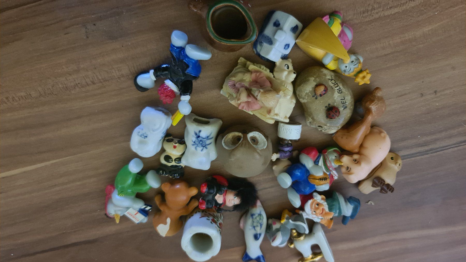 Statuette: Sammelfiguren diverse – Usato da Dintikon venduto da Vexi