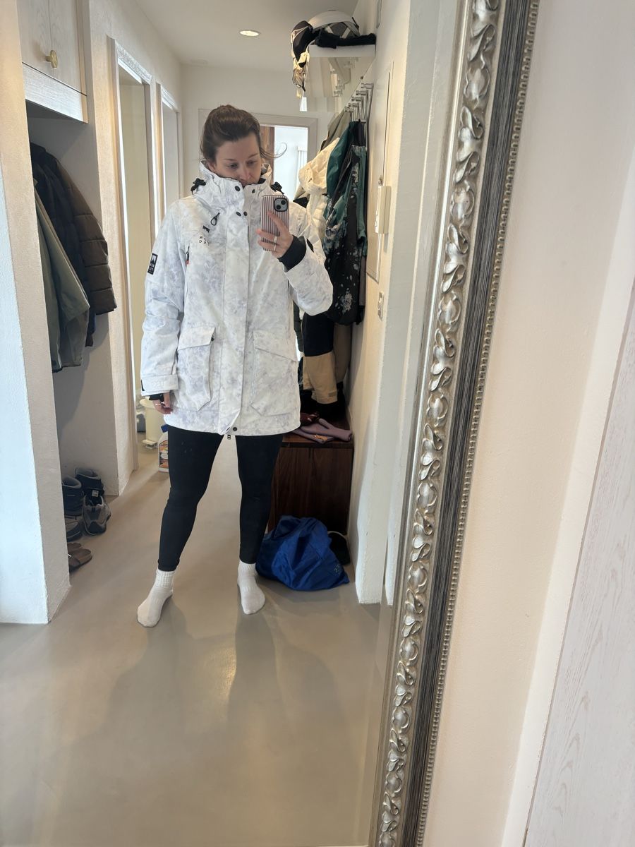 Montec Giacche: Winterjacke Montec neuwertig, Grösse 38 – Usato da Zürich venduto da sch_699l 2