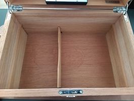 Wooden humidor with glass windows and hygrometer (Castro)
