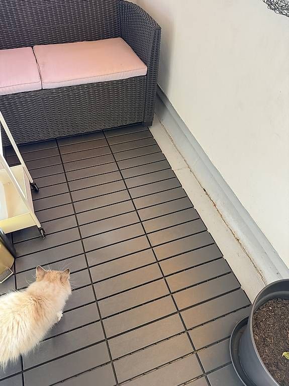 Mobilhome: Plaque sol pour balcon/jardin ikea  – Gebraucht aus Chêne-Bougeries von Eli_489