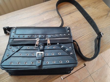 Sac à main GOTHIC PUNK MÉTAL CLOUTÉ BLACK