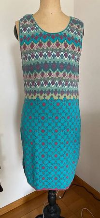 Strickkleid neuwertig S