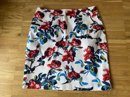 Jupe mit Blumenmotiven, F8/ 38,  Dalmata for Anabelle