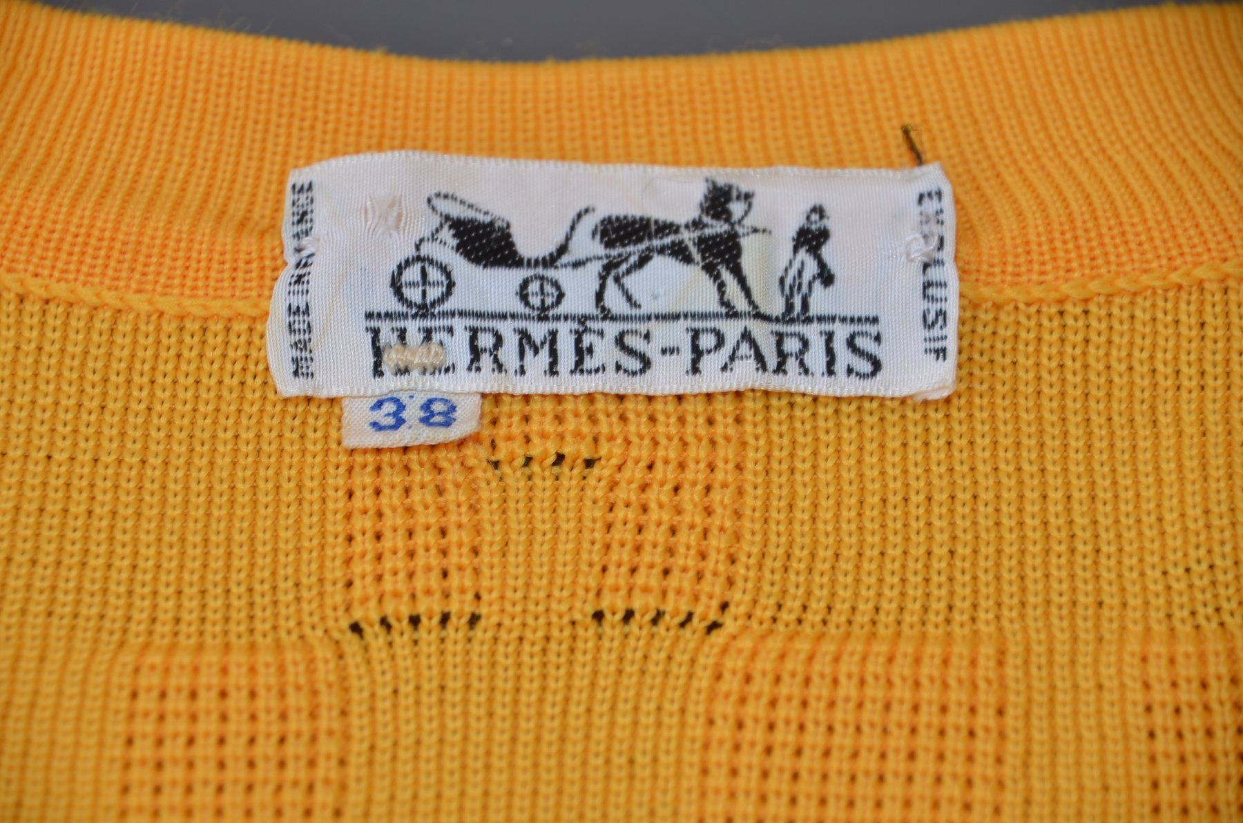 Hermès Maglioni & Felpe: Hermès Cardigan / Strickjacke .38 – Usato da Collonges venduto da Auganien 3